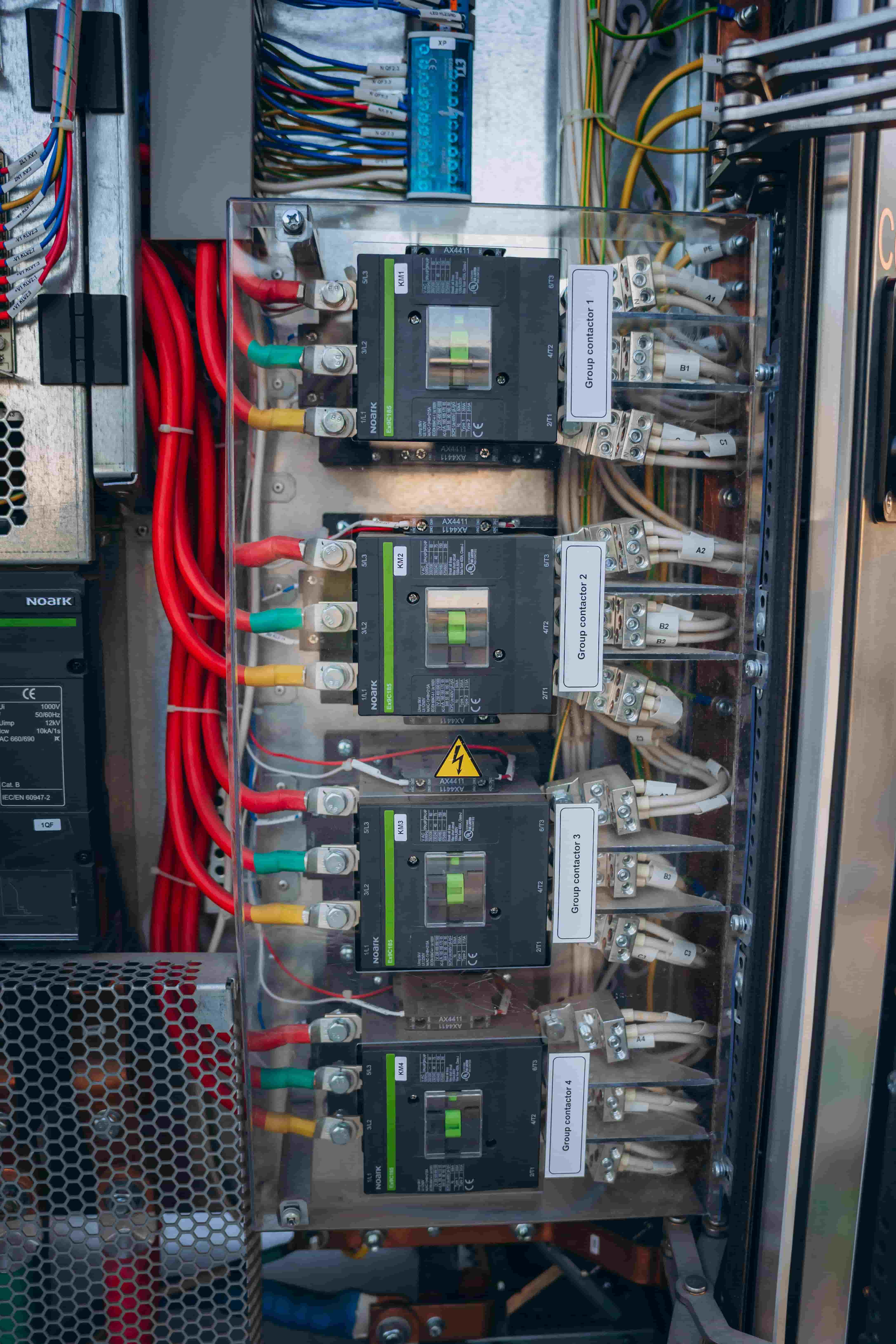 EDS CHARGERS Uman (1)