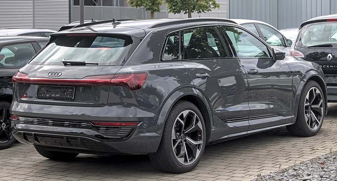 Audi SQ8 e-tron