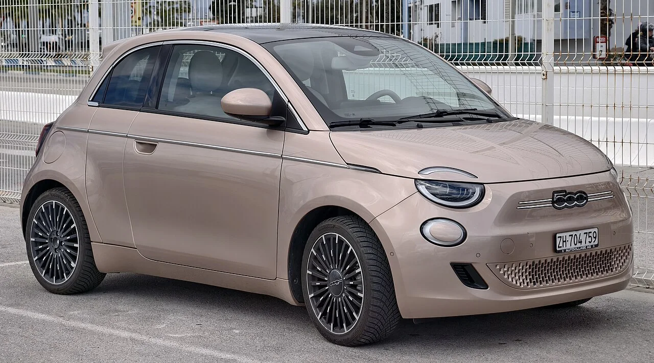 Fiat 500e 3+1