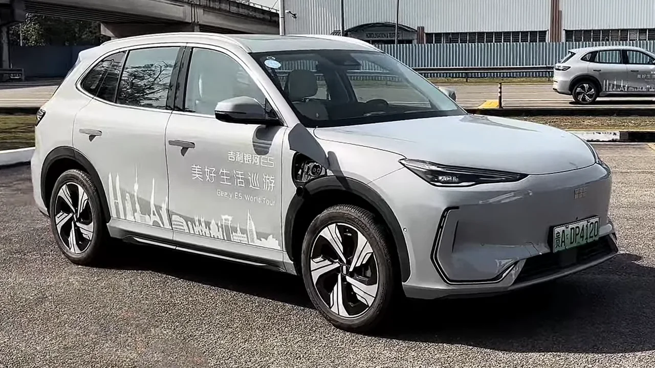 Geely Galaxy E5 / EX5