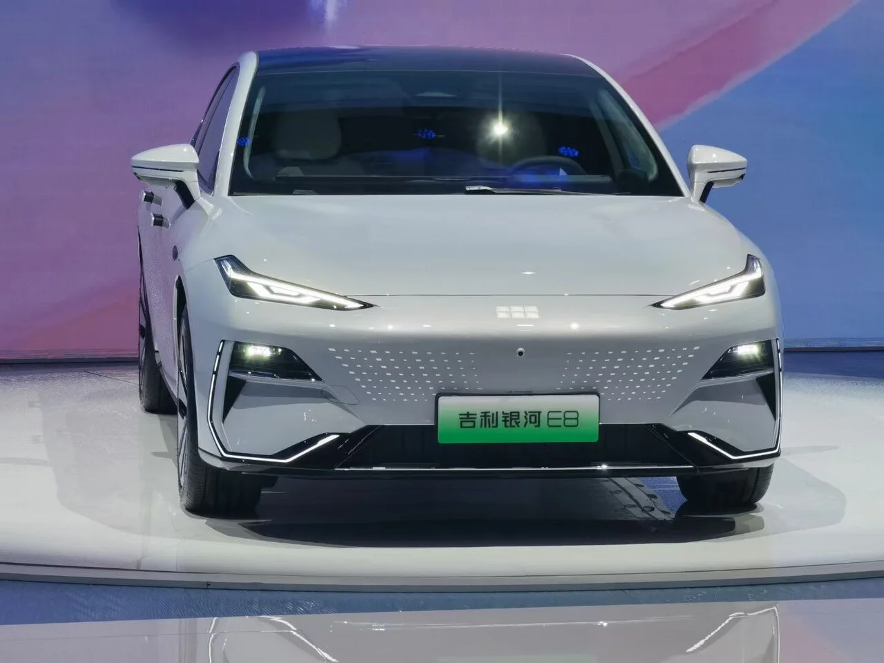 Geely Galaxy E8