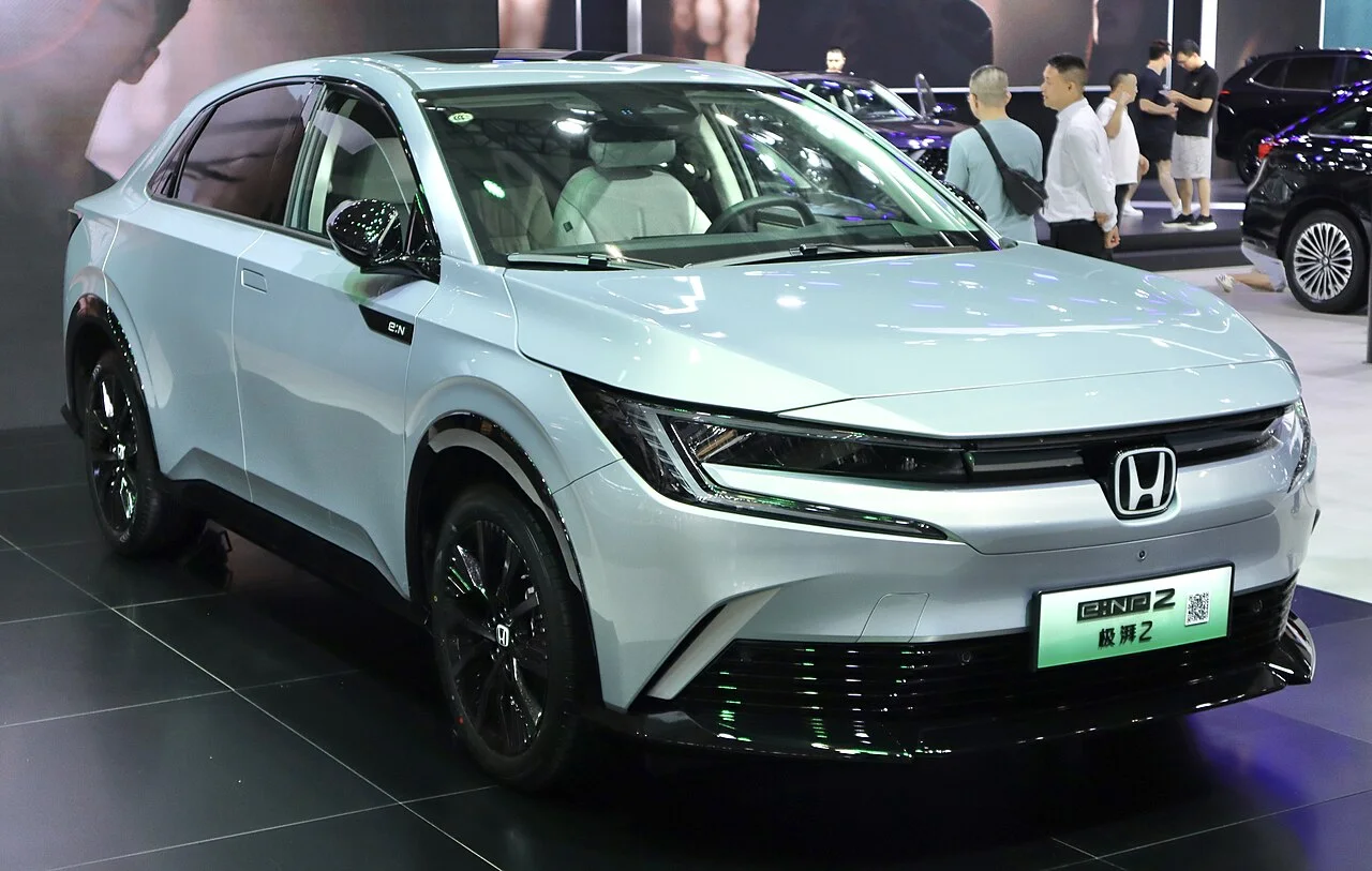 Honda e:NP2