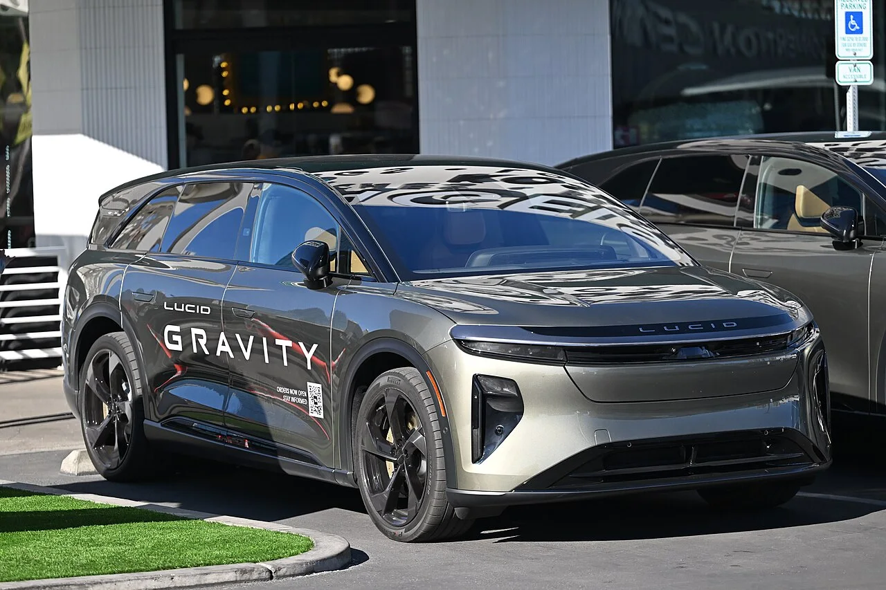 Lucid Gravity