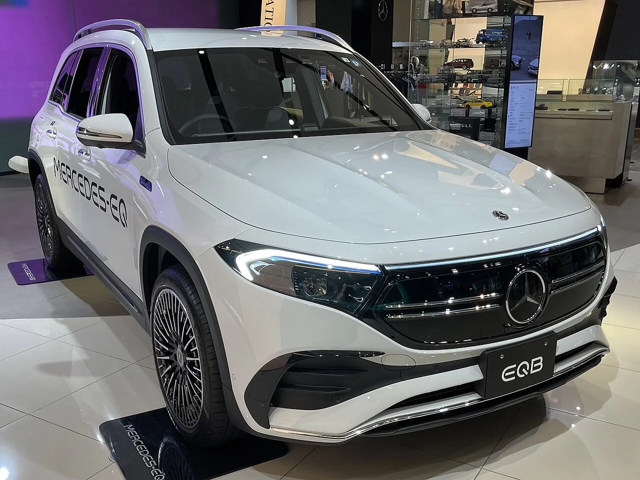 Mercedes-Benz EQB