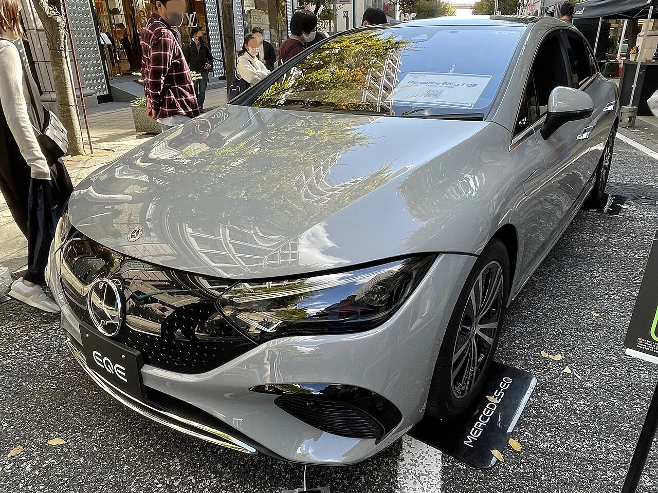 Mercedes-Benz EQE