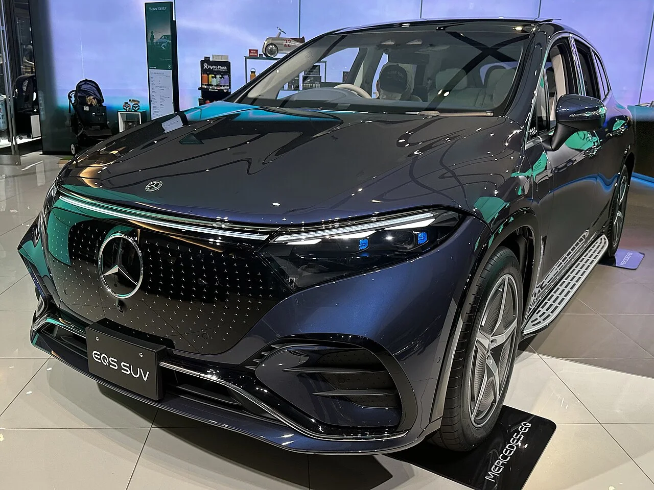 Mercedes-Benz EQS SUV
