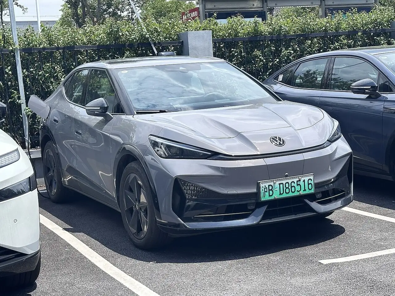 Volkswagen ID. UNYX 06