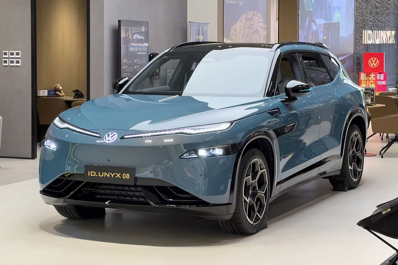 Volkswagen ID. UNYX 08